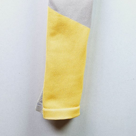 Nike Sculpt Lux Icon Clash 7/8 Training Seamless Yellow/Gray Leggings, Sz M - Picture 5 of 12